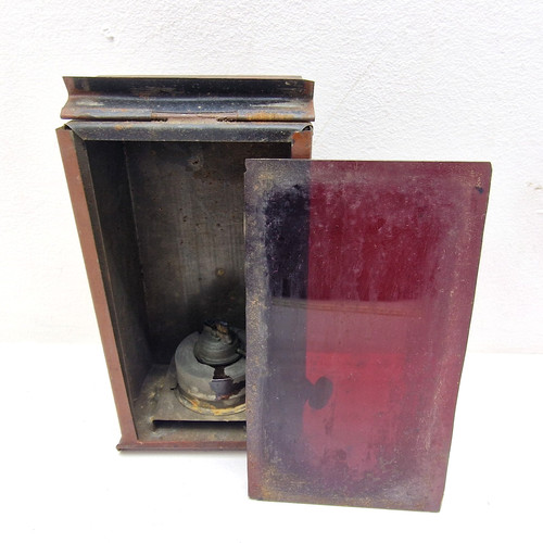 Metal darkroom safelight - metal,